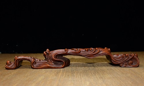 Statuina cinese intaglio legno